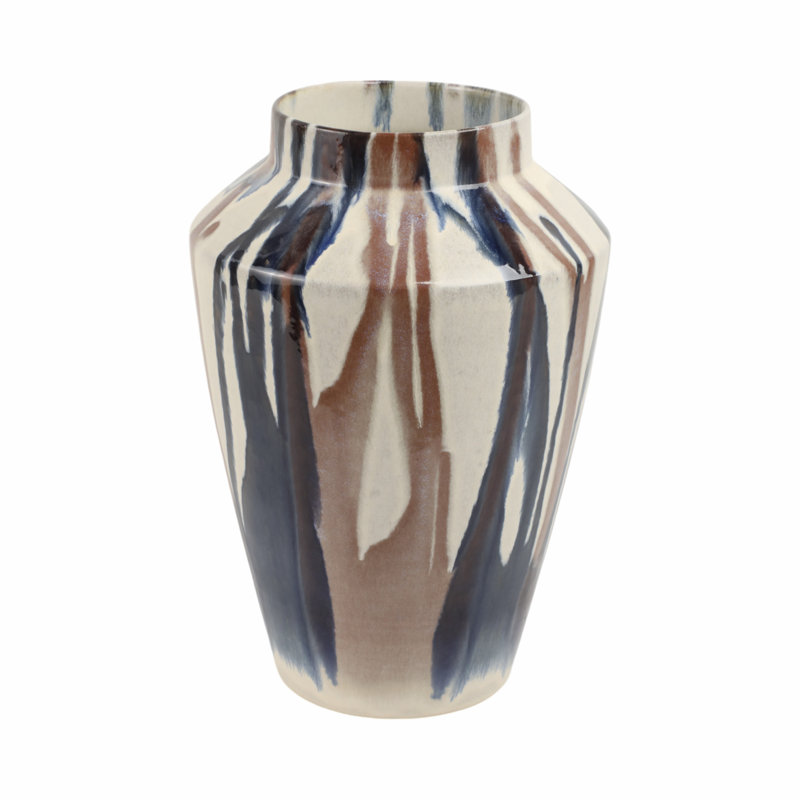 Elegant Terracotta Vase - Stylish Decorative Accent For Modern And Traditional Spaces, Crafted For Versatile Display And Timeless Appeal
