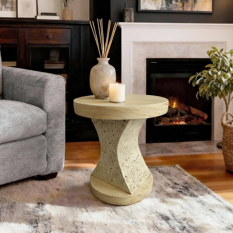 17.5" Round End Table, Sahara Oak Travertine