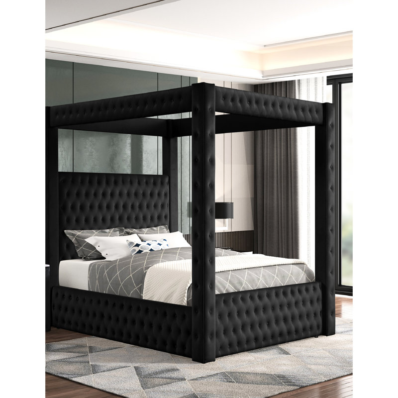 1 lit quatre places pour grand lit de style moderne avec tête de lit tapissier en tissu de velours noir riche et pour le confort de la chambre à coucher