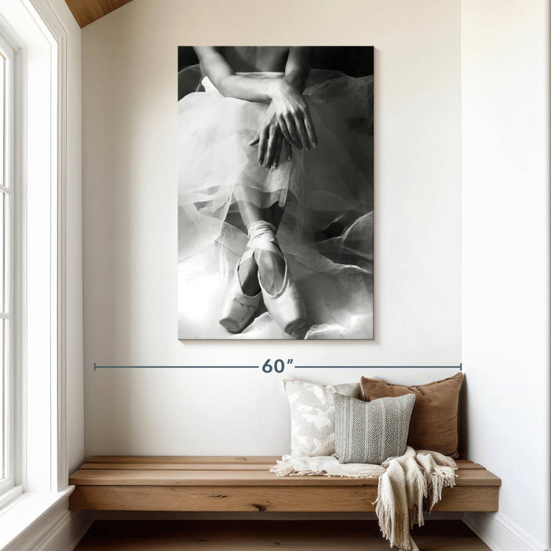 Enn L'Attesa, 48" H x 32" W