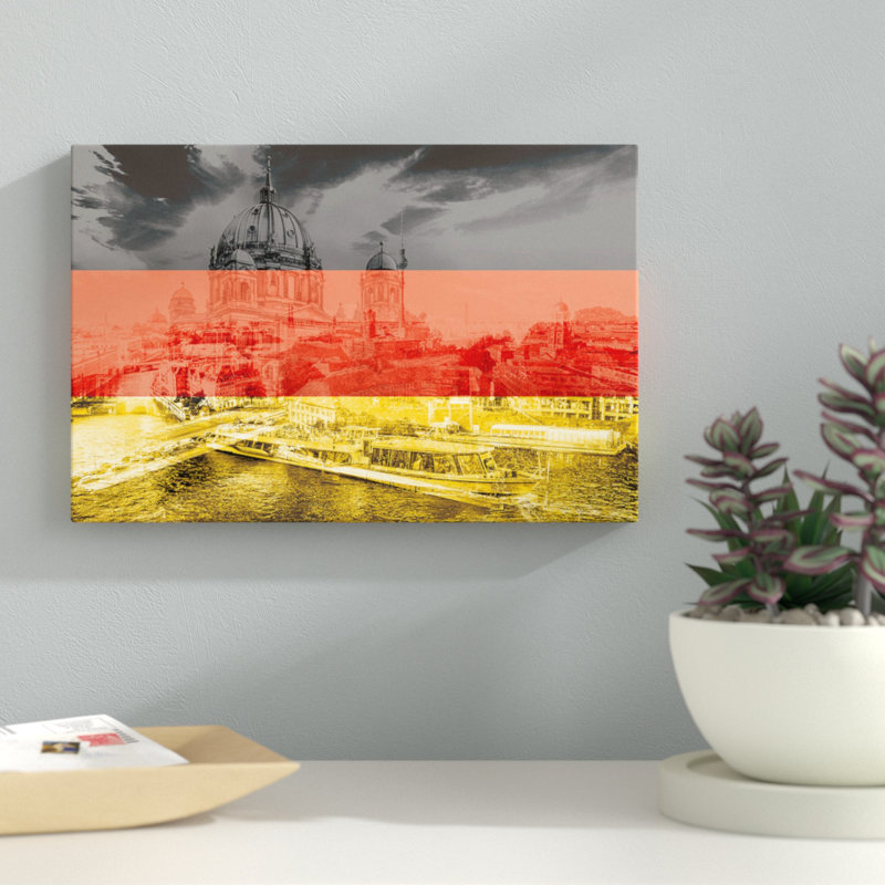 La ville grise - Berlin par 5by5collectif - Impression sur toile tendue sur châssis, H 12 po x l 18 po x P 1,5 po
