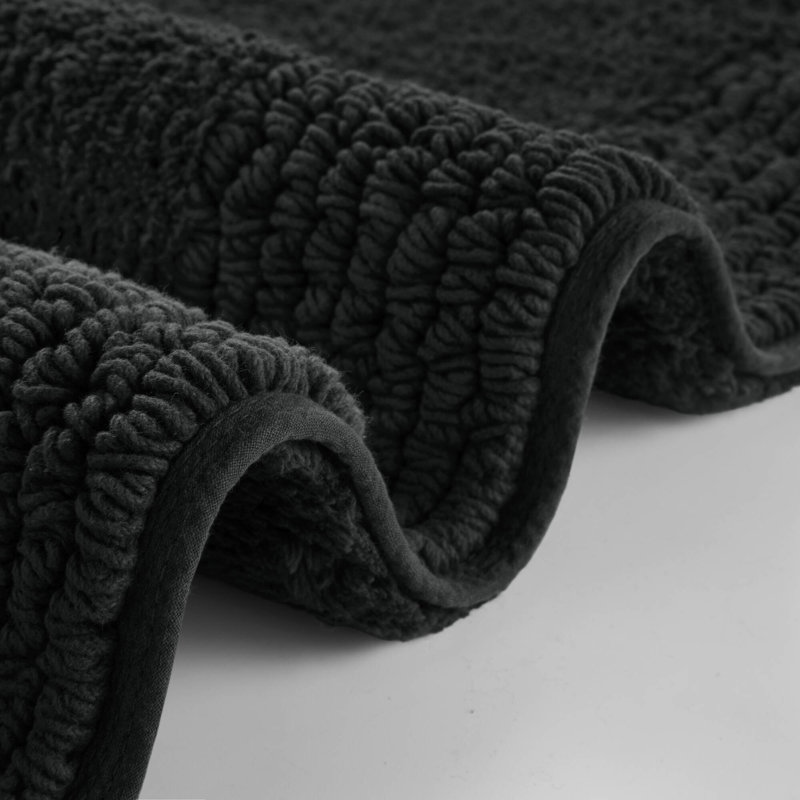 100% Cotton Tufted 3000 Gsm Reversible Bath Rug, Single- 44" L x 24" W, Black