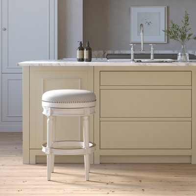 Tabouret pivotant en bois 31 po sans dossier 31 po avec siège pivotant à 360 °, comptoir personnalisable de 26 po, garniture cloutée appliquée à la main, repose-pieds en métal, blanc, gris, adapté aux îlots de cuisine et aux bars à domicile