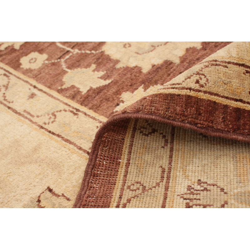 Tapis de zone en laine brun/beige 6 pi x 8 pi 10 po "one-of-a-kind" à la main noué la 2010 chobi Adriella