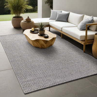 Syion Area Rug