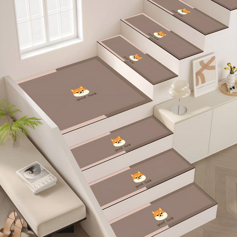 Tapis d'escalier auto-adhésif antidérapant pour usage intérieur