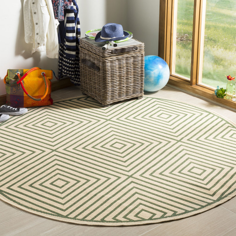 Kelli Performance Geometric Indoor/Outdoor Area Rug, Round 6'7"