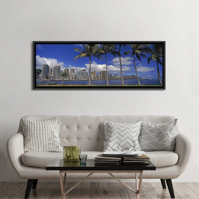 «Panoramic Skyscrapers at the Waterfront, Honolulu, Hawaii, USA 2010» par Panoramic Images - reproduction d'art sur toile tendue