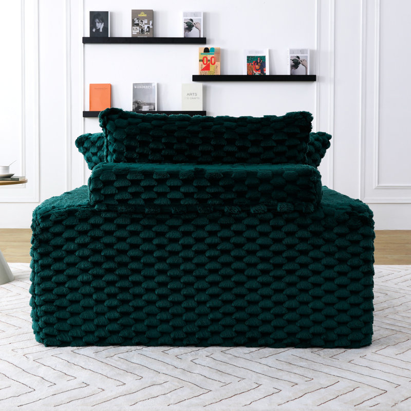 51 pouces avec un design minimaliste, un tissu en molleton tortue, un rembourrage en éponge, un support de grande capacité pour de multiples cas de figure, un dossier profilé, deux coussins et trois variations de couleurs