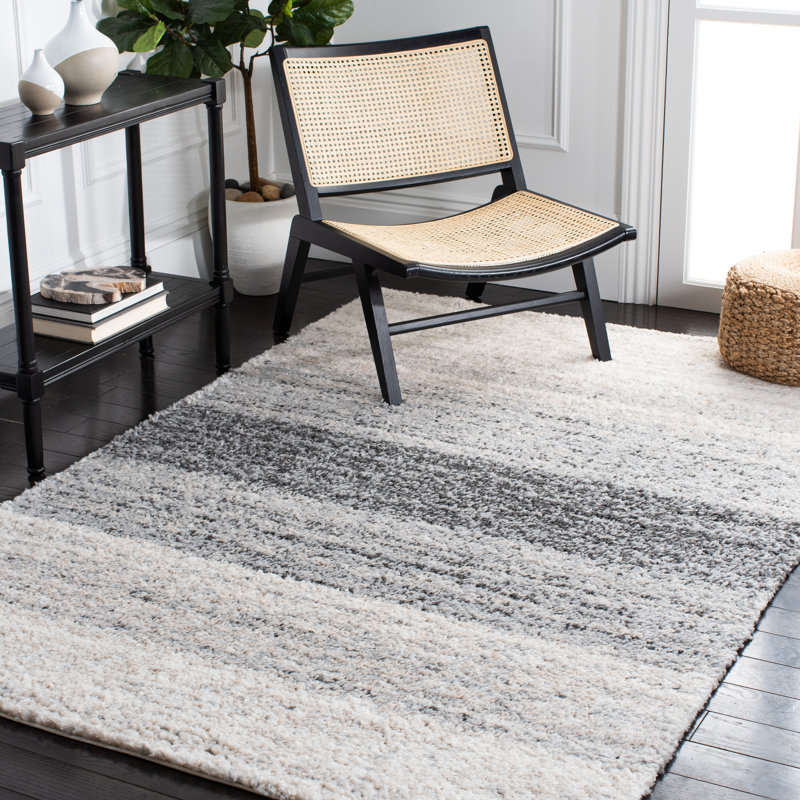 Mena Abstract Gray/Ivory Area Rug, Rectangle 5'5" x 7'7"