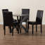 Ensemble repas pour quatre personnes