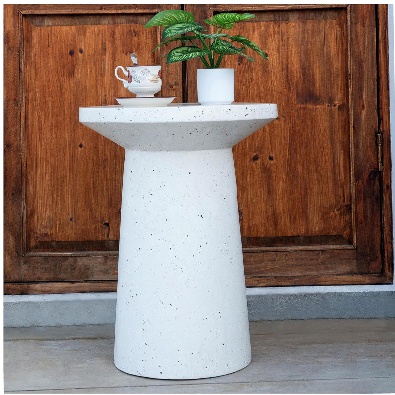 Table d'appoint d'extérieur H 24 po MGO Terrazzo, blanc