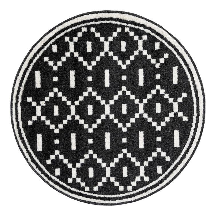 Ivy Bronx Begna Nathanyl Rug Black