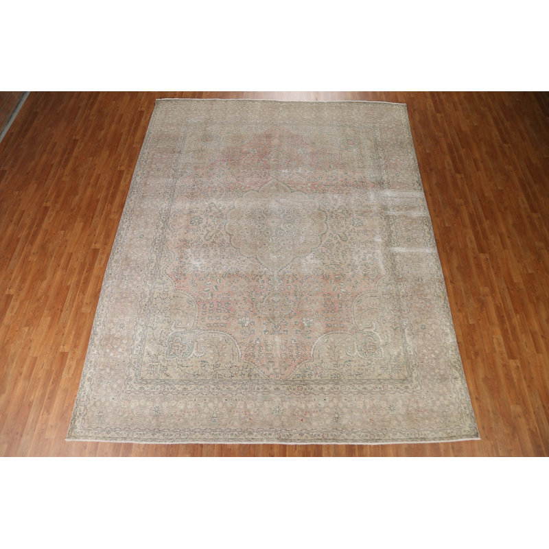 Tapis rose en laine noué à la main de conception unique 1960S 9 pi 10 po x 12 pi 5 po Romaeo