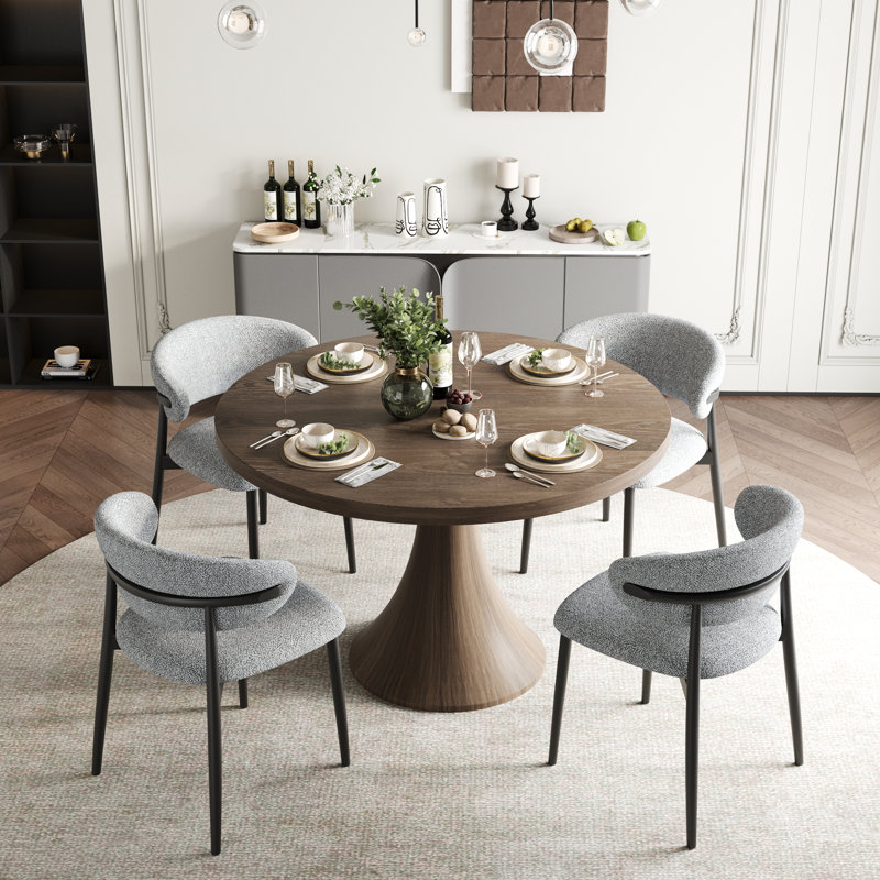 Ensemble de salle à manger à piédestal moderne en bois massif avec chaises rembourrées en tissu gris