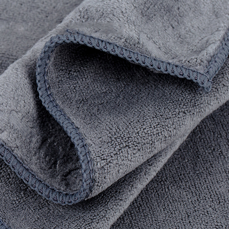 Marjeanne Bath Towel, Gray Floral