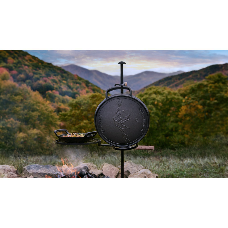 Le Creuset Alpine Outdoor Enameled Cast Iron Skillet, 10", Matte Black