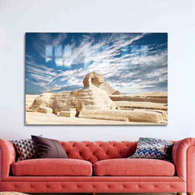 Stunning Glass Wall Decor Featuring an Artistic Interpretation of the Famous Great Pyramid of Giza Ideal for Enhancing the Aesthetic Appeal of Your Living Spaces