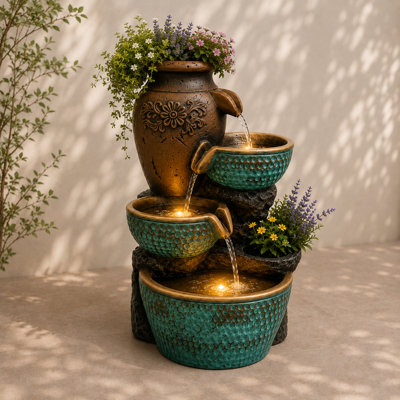 Fontaine d'extérieur en cascade de 68,5 cm avec éclairage DEL, urne et bassin traditionnels et deux jardinières