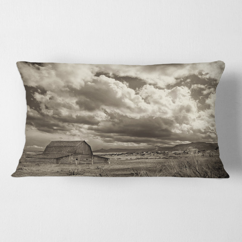 Rectangle, après la pluie dans la prairie - Coussin décoratif à imprimé traditionnel