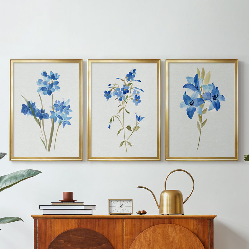 «Blue Blossom Botanical I», toile tendue sur mesure avec châssis - 3 pièces