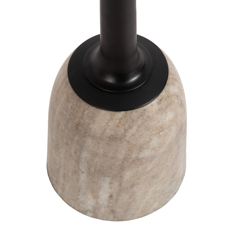 Table ronde en marbre