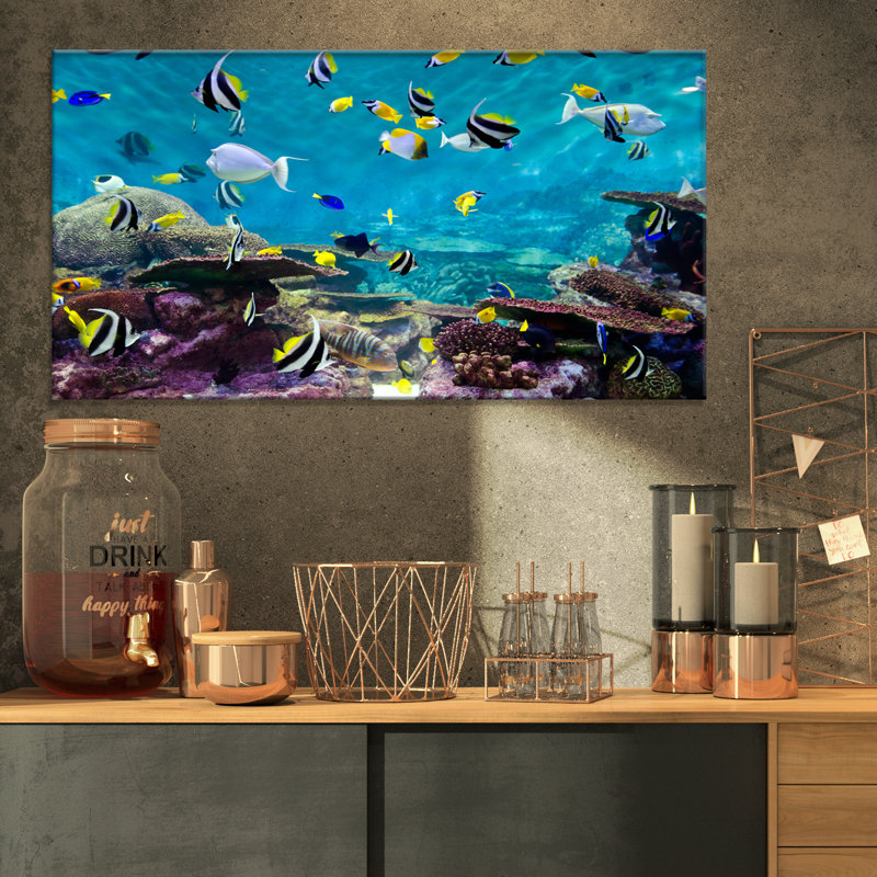 Underwater Coral Reef and Fisher - reproduction de photo sur toile, H 16 po x l 32 po x P 1 po