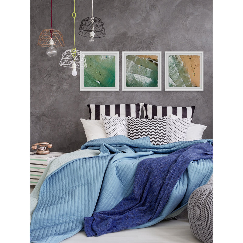 Waves Triptych - ensemble de 3 reproductions de photos encadrées, H 32 po x l 32 po x P 1,5 po
