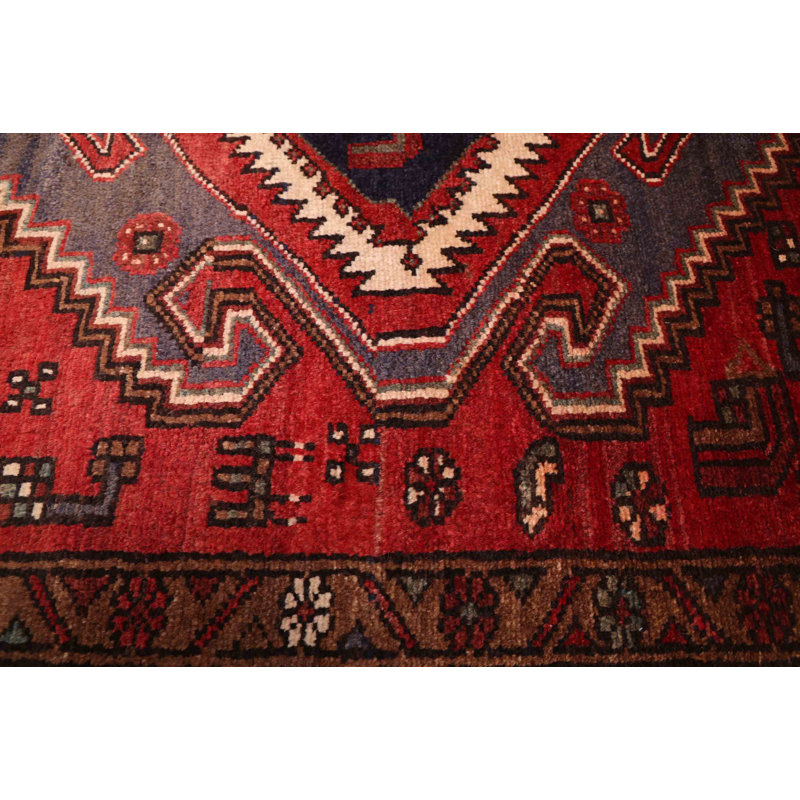 Andelz Red Rug 3'11" x 6'11"