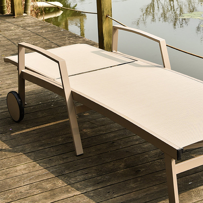 Ensemble de chaises longues d'extérieur en alliage d'aluminium avec table d'extérieur