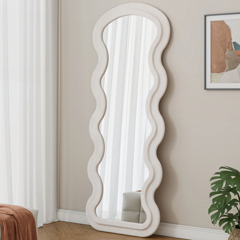 Miroir de plancher en flanelle pleine longueur ondulé pour la chambre à coucher et le salon, suspendu ou autoportant avec un design durable