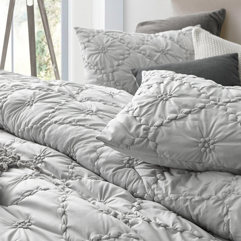  Farmhouse Morning Quilted Oversized Comforter Set, Twin XL Comforter + 1 Sham, Glacier Gray