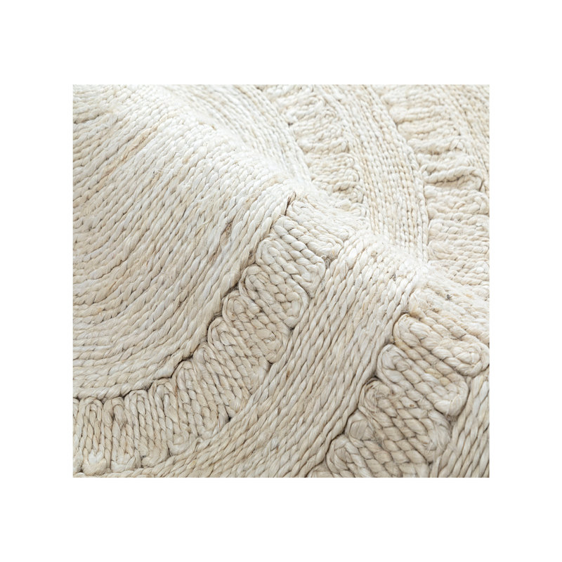 Medallion Jute / Sisal Area Rug in White, Round 6'