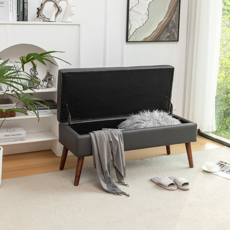 Banc de rangement en cuir de polyuréthane gris foncé de 43,3 po avec repose-pieds capitonné pour le lit et le vestibule d'une capacité de 300 lb