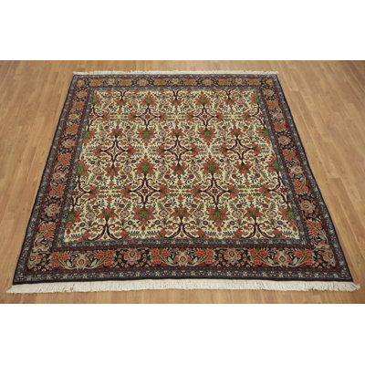 Elegant Floral Traditional Vegetable-Dye Area Rug 7x7