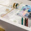 Organisateurs de bureau de bureau empilables en plastique avec bordure métallique Martha Stewart Kerry, 6 po x 6 po
