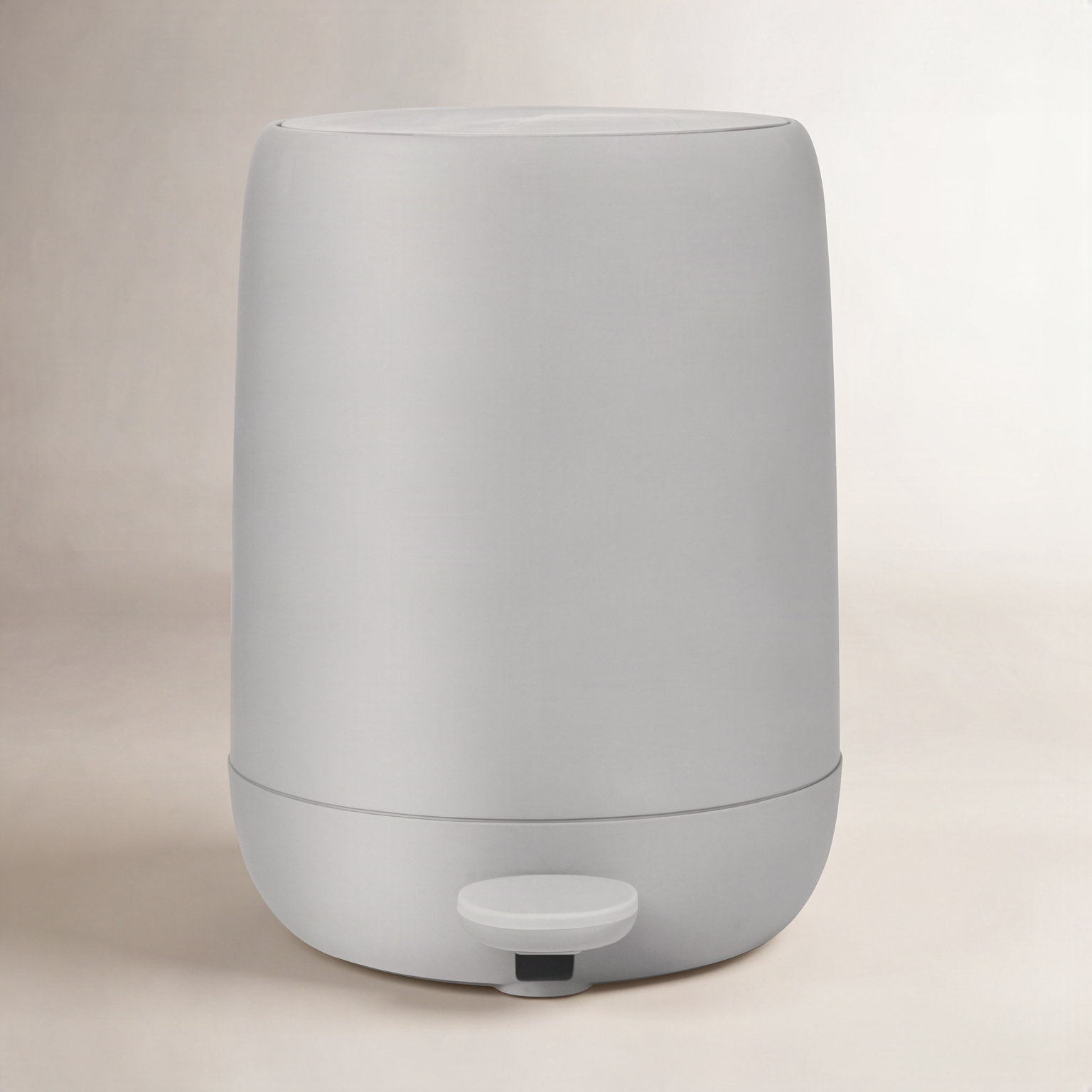Sono Step-On Trash Can, Microchip/Gray, 1.3 gal
