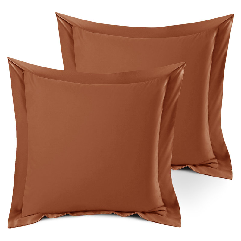 Polyester Bedding, 18" x 18", Rust