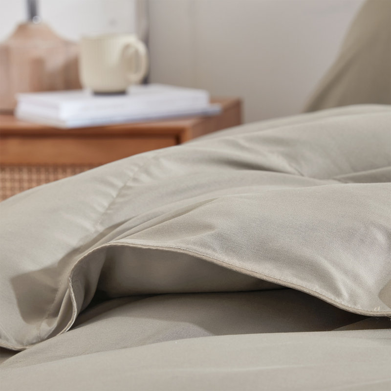 Snorze Cloud Lightweight Coma Inducer Oversized Comforter Set, King Comforter + 2 King Shams