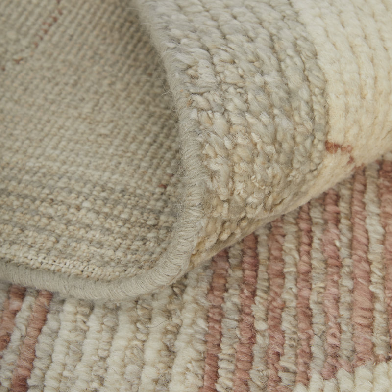 Kasbah Transitional Diamond Area Rug, Rectangle 5'6" x 8'6"