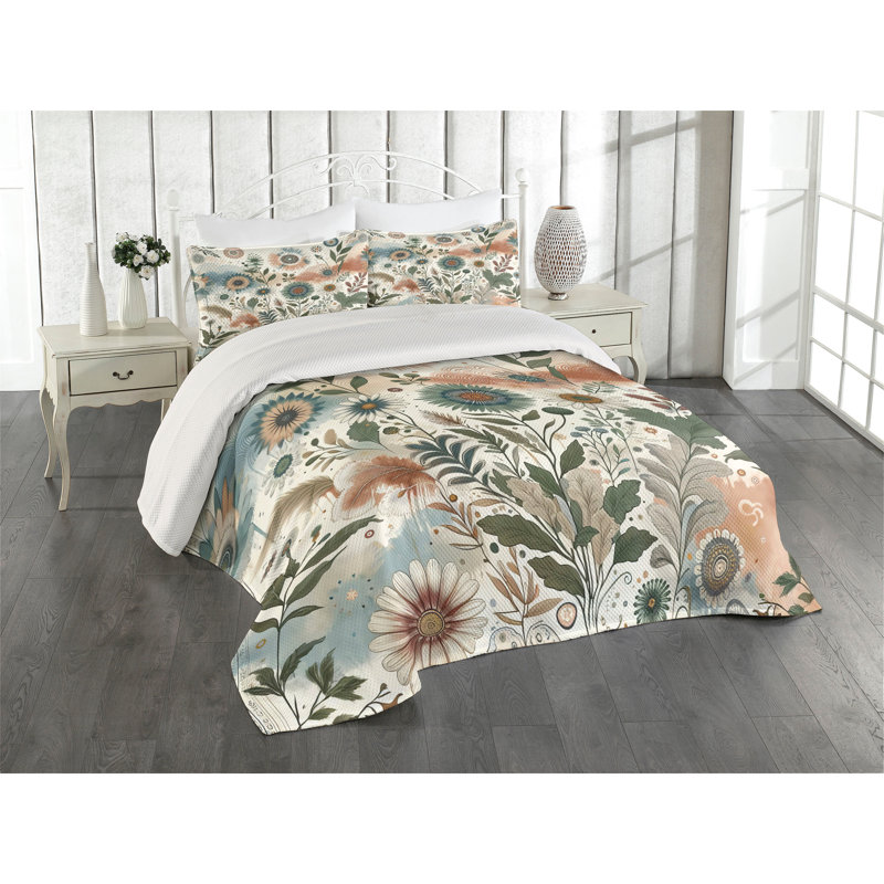 Polyester Floral Coverlet, King Coverlet + 2 Standard Shams