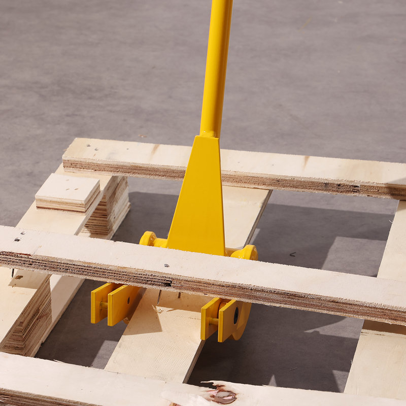 Pallet Buster, poignée de 41 pouces, capacité de poids de 2000 lb