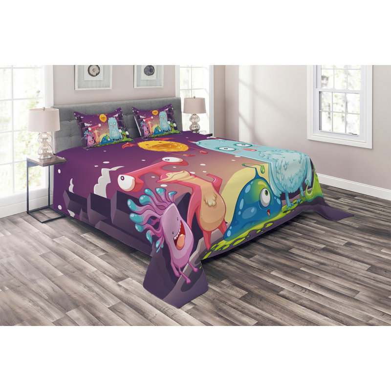 Coverlet, King Bedspread + 2 Shams