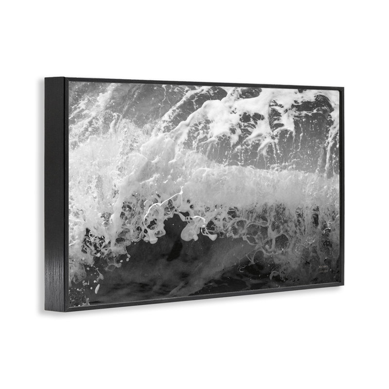«Pacific Ocean Splash», estampe numérique par Nathan Larson, H 12 po x l 18 po, Giclée encadrée noir minuit