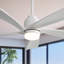 Ventilateur de plafond moderne 52 pouces avec lumière à DEL à intensité variable et 5 pales en bois massif avec télécommande et moteur à courant continu réversible