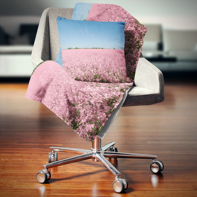 Coussin décoratif floral magnifique sous le ciel, 16 po x 1 po, Coussin décoratif