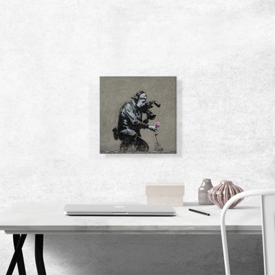 Caméra et fleur par Banksy, reproduction d'art sur toile tendue