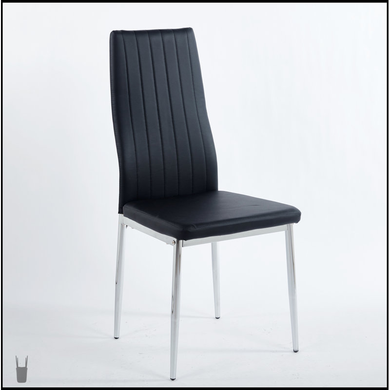 L'ensemble de salle à manger de style Mid-Century avec plateau en verre et pieds en métal, idéal pour 4 à 6 personnes, comprend une table basse de loisirs