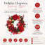 Couronne de Noël 20 po avec pommes de pin, baies, ornements et ruban