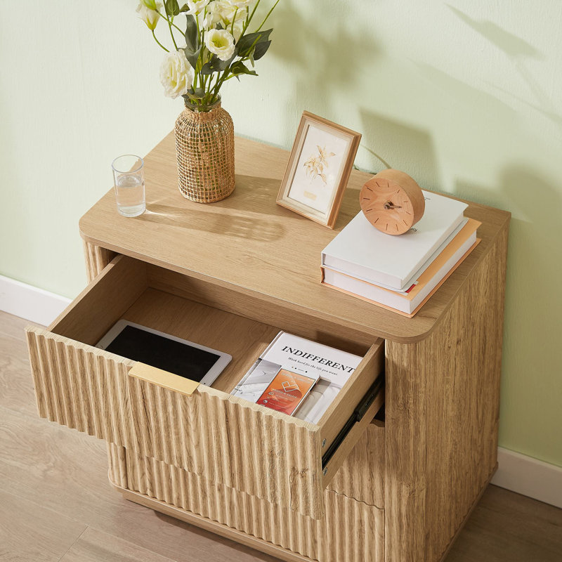 Kertis 8 - Drawer Dresser, Oak